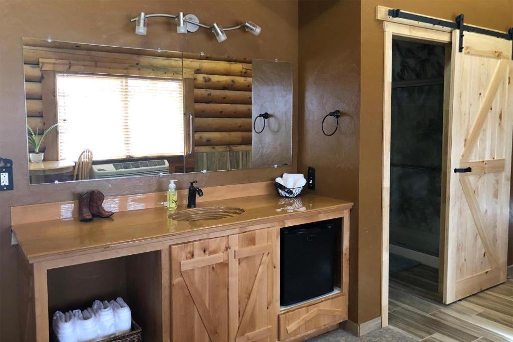 Ponderosa Inn Эскаланте Номер фото